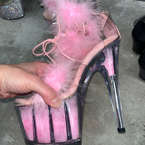 Women's Platform Pleaser Heels - Picture 5 of 10